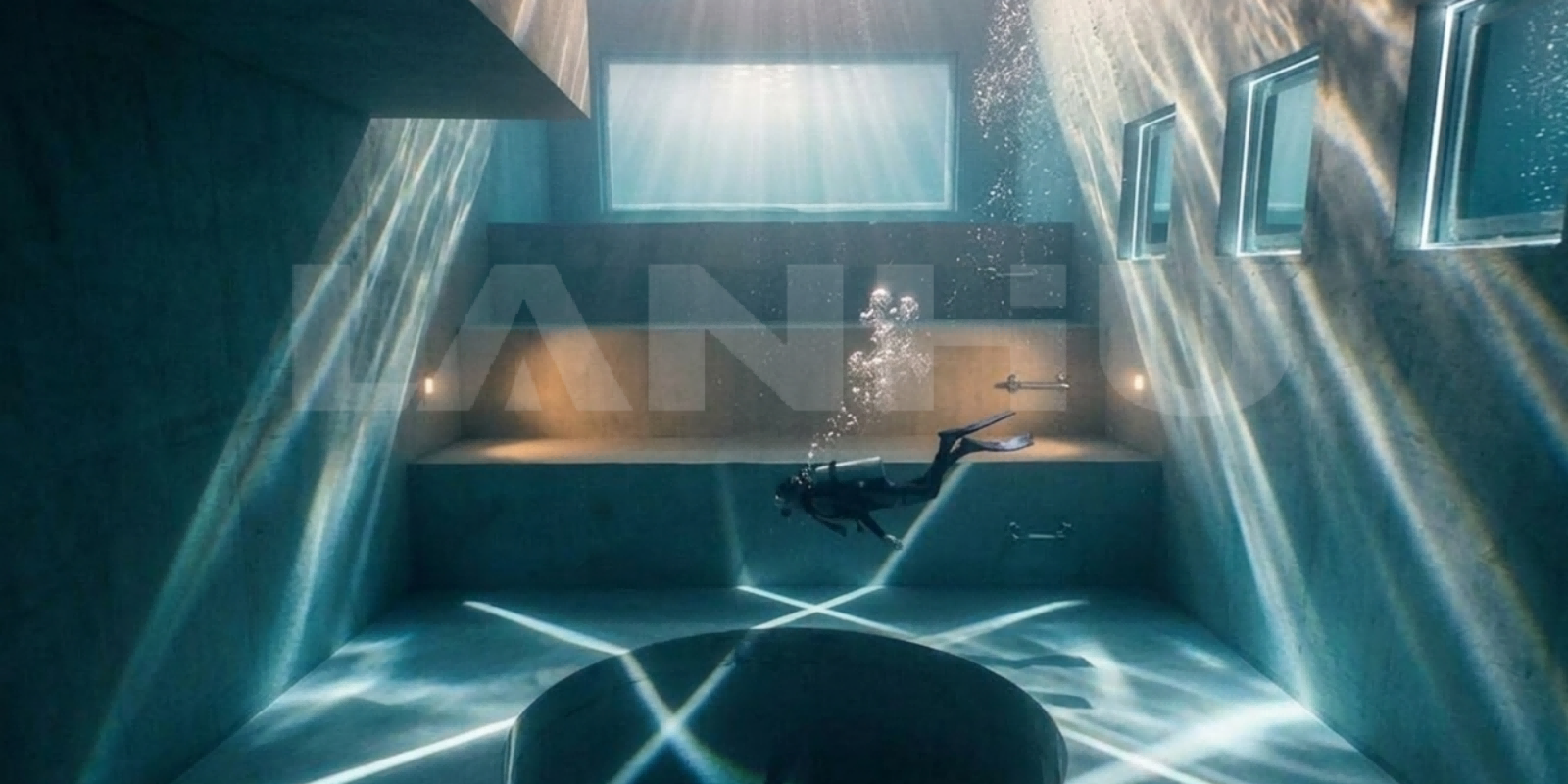 Specialized Acrylic Panels for Diving Pools-C01.png